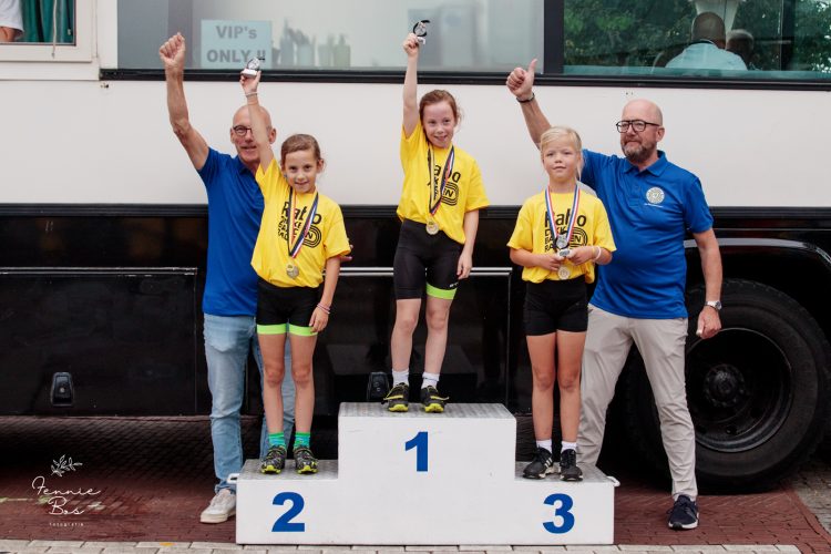 RvO_winnaars-dikkebandenrace-meisjes_30082025